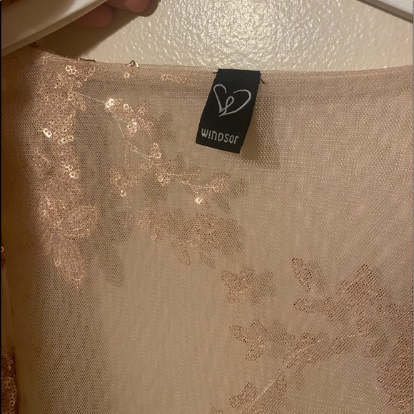 Windsor sequin gold open duster size small - Picture 5 of 5